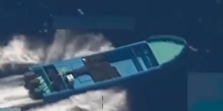 EE. UU. ataca presunta narcolancha en el Pacífico colombiano: reportan dos o tres muertos