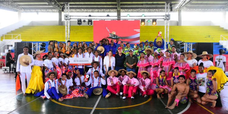Campo de la Cruz y Soledad se llevaron el oro en danza y música en los Zonales de Arte 2025
