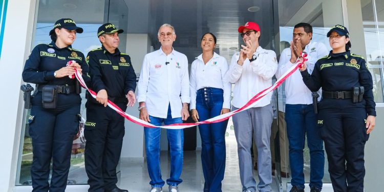 Gobernador Verano fortalece la lucha contra el abigeato con la entrega de subestación de Policía en Puerto Giraldo