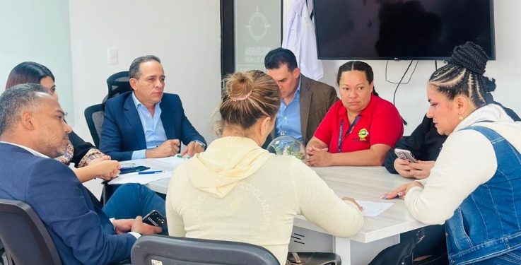 Procuraduría escucha a recicladores y convoca nueva mesa sobre el régimen tarifario del servicio de aseo