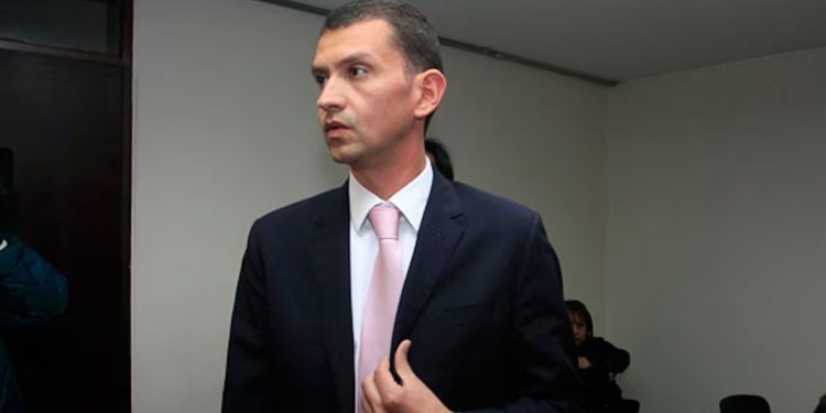 Revocan libertad condicional de Emilio Tapia y emiten orden de captura inmediata