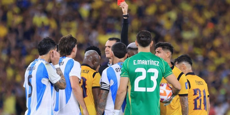 FIFA confirma bajas sensibles: Otamendi y Caicedo no jugarán en el debut del Mundial 2026