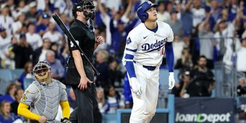 Shohei Ohtani firma una noche legendaria: tres jonrones y diez ponches impulsan a los Dodgers a la Serie Mundial