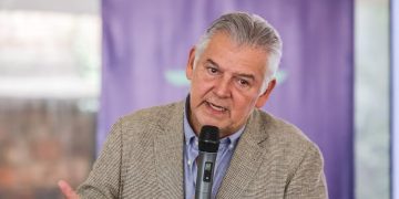 Fenalco arremete contra Benedetti: “Propuesta de subir el salario a $1,8 millones es populismo barato”