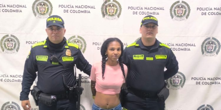 Discusión terminó en tragedia: mujer capturada por homicidio en El Boliche