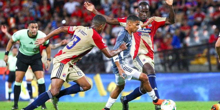 ¡Junior recibe esta noche al Medellín en el arranque de los cuadrangulares!