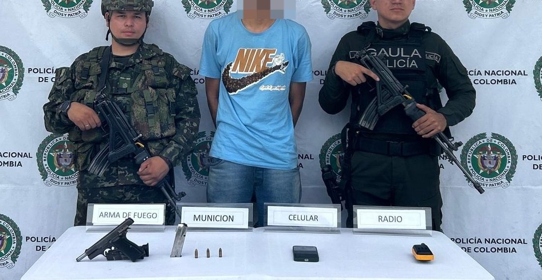 Cayó alias “Berna”, presunto miembro de las Autodefensas Conquistadoras de la Sierra, en zona rural de Santa Marta