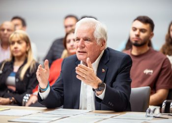 Jóvenes del Centro Democrático piden a Miguel Uribe renunciar a su aspiración presidencial por dudas en el proceso interno