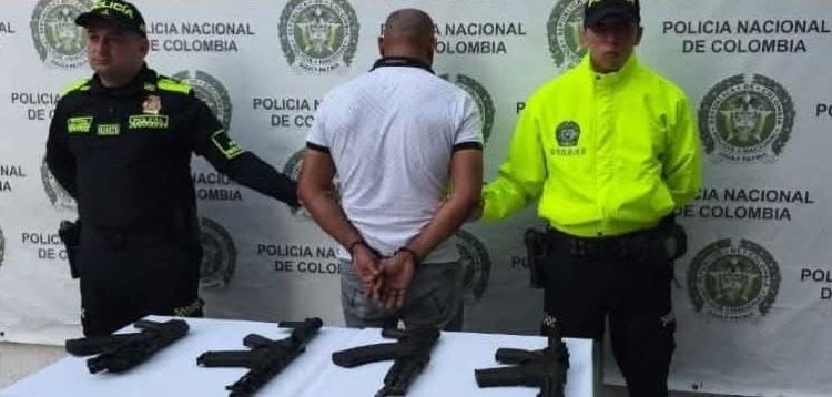 Caen cuatro fusiles de alto poder enviados a Colombia en un bafle de sonido