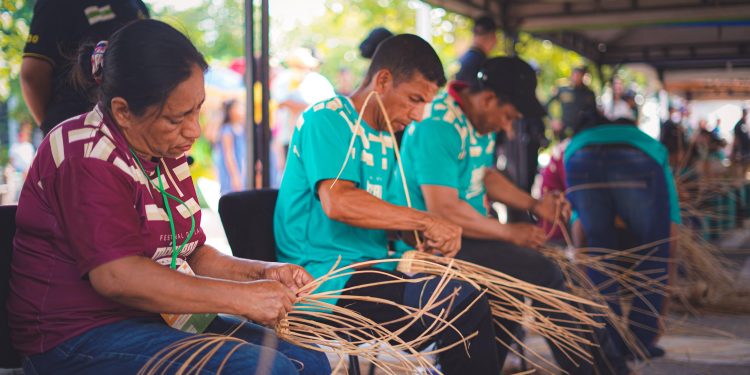 El Atlántico celebra en Galapa la Máscara, el Bejuco y la Décima