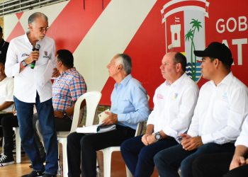 Ministro de Salud afirma que el gobierno Petro está comprometido con la autonomía regional