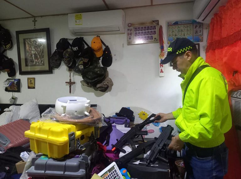 Cae en Aracataca centro de acopio de armas ligado a exintegrantes de la Fuerza Pública