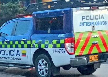 Investigan hallazgo de petardos en tres tiendas de Falabella en Bogotá