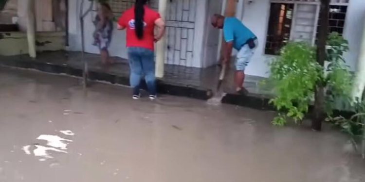 Fuertes lluvias causan inundaciones y dejan familias afectadas en Chalán, Colosó y San Pedro, Sucre