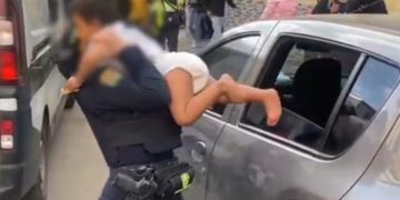 Policía rescata a niño de 2 años que estuvo más de siete horas encerrado en un carro en Bogotá