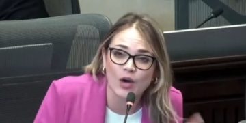 Cambio Radical cuestiona a Petro por bajo avance en adjudicación de tierras: solo el 0,03% de la meta