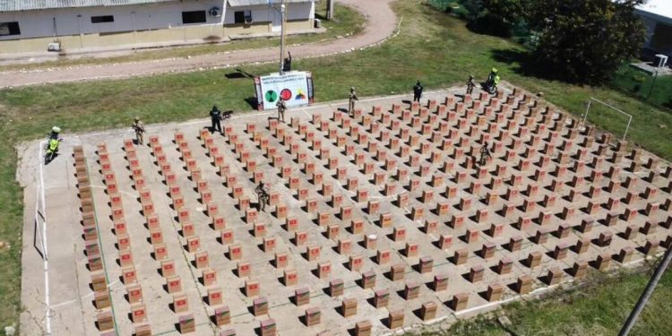 Ejército decomisa millonario cargamento de cigarrillos de contrabando en Maicao