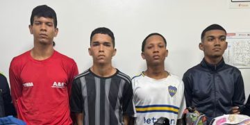 Cuatro capturados en Soledad por atracar a pasajeros de un bus; un adolescente también fue aprehendido