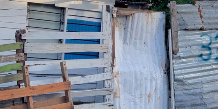 Reportan desaparición de madre e hija en el barrio Me Quejo; Policía activa búsqueda