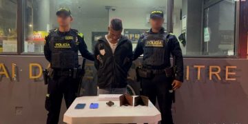 Judicializados un adulto y un menor por presunto robo a clientes de un restaurante en Cartagena