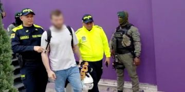 Policía Nacional desarticula organización delictiva que proveía armas y drogas a disidencias de las FARC