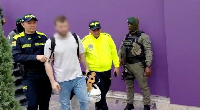 Policía Nacional desarticula organización delictiva que proveía armas y drogas a disidencias de las FARC