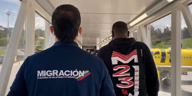 Migración Colombia ha inadmitido a 2.674 extranjeros en lo que va de 2025