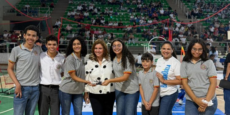 Último llamado: Alcaldía de Barranquilla y Riwi cierran convocatoria 2026 de becas para jóvenes que quieran aprender desarrollo de software