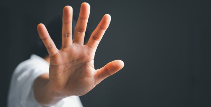 Por presunto acoso sexual a dos estudiantes, cargos a docente en Piedecuesta, Santander