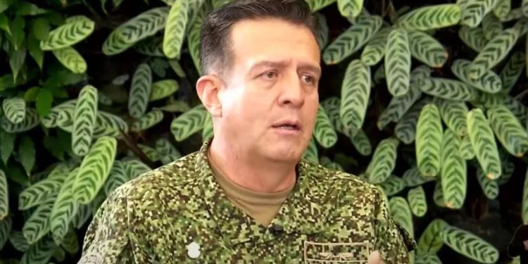 Ejército abre indagación interna por señalamientos contra general Huertas y presuntos vínculos con disidencias