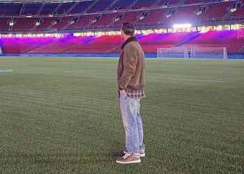 Messi vuelve al Camp Nou y emociona al barcelonismo: “Ojalá pueda regresar, y no solo para despedirme”