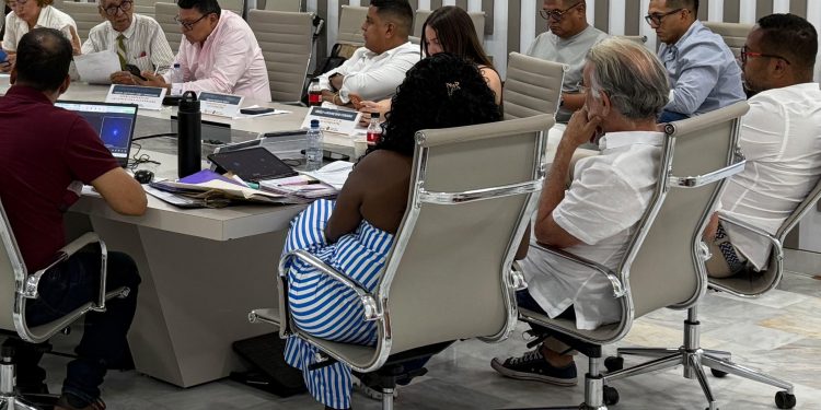 Consejo Superior de la Uniatlántico estudia la revocatoria del rector Leyton Barrios