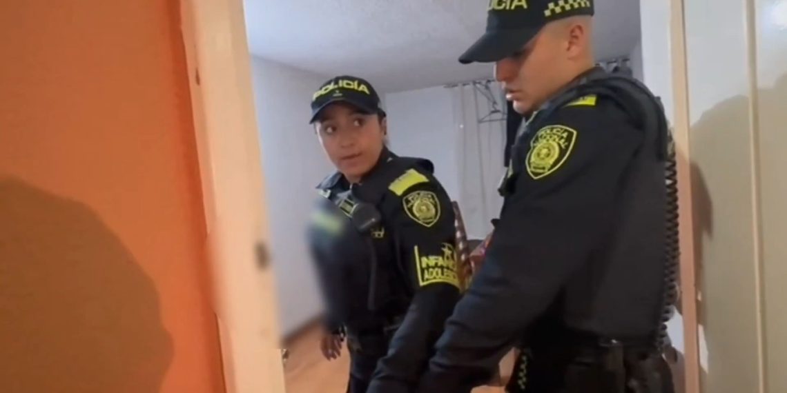 Rescatan a niño de 8 años abandonado en su vivienda en Suba: pedía comida desde una ventana