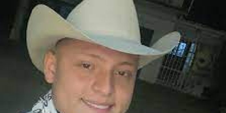 Secuestran a Miguel Ayala, hijo del cantante Giovanny Ayala, en la vía Panamericana