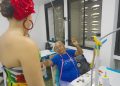 La esperanza florece en sus manos: mujeres de El Buen Pastor confeccionaron vestido de la reina del Carnaval 2026