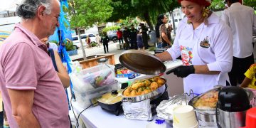 Los frutos del mar volvieron a deleitar paladares de quienes se dieron cita en Puerto Colombia