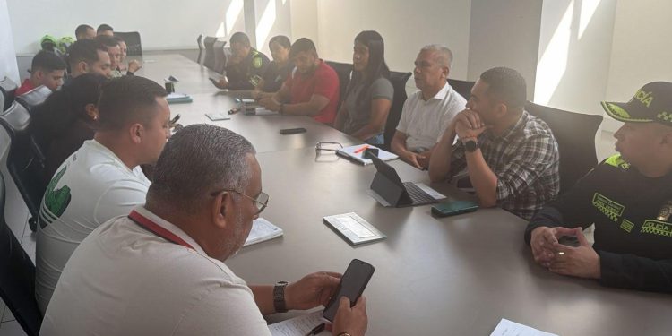 En Soledad panfleto con amenazas contra docentes desata Consejo de Seguridad