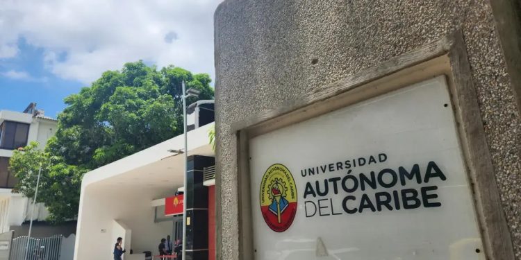 Proyecto de Ley busca convertir a la Uniautónoma en institución pública para evitar su colapso financiero