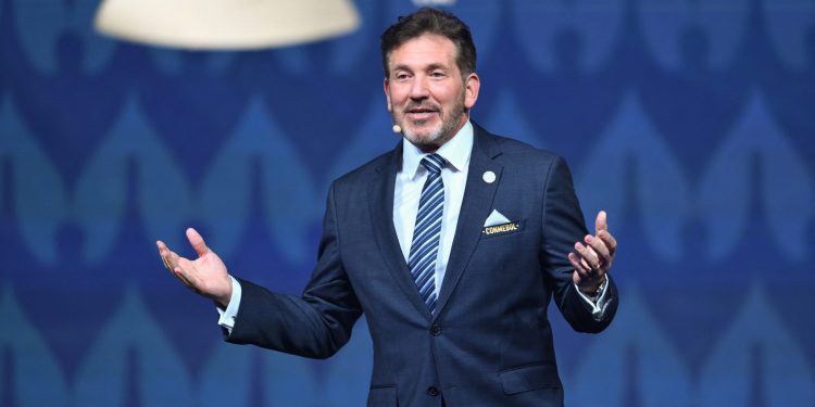 Domínguez defiende los seis cupos directos para Sudamérica en el Mundial 2026