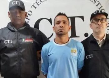 Se entrega hombre señalado de brutal golpiza a su esposa que terminó en UCI y perdió un órgano vital