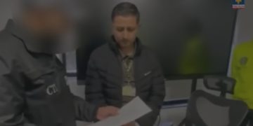 Cae red que cobraba sobornos para manipular procesos judiciales en Colombia