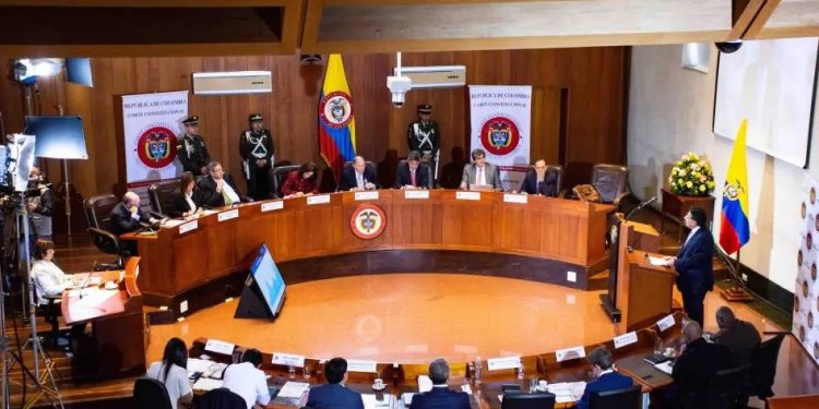 Corte Constitucional mantiene incidente de desacato contra MinSalud por incumplir reajuste de la UPC