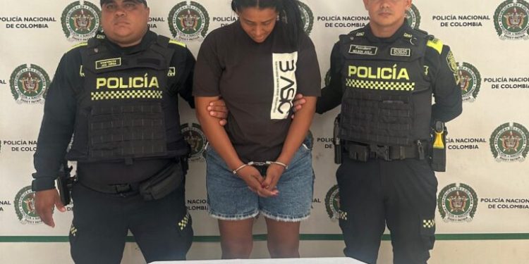 Intentó ingresar droga escondida en comida a estación de Policía de Santo Tomás y fue capturada