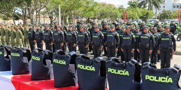 Gobernación del Atlántico entrega dotación a la Policía Nacional para fortalecer la seguridad ciudadana