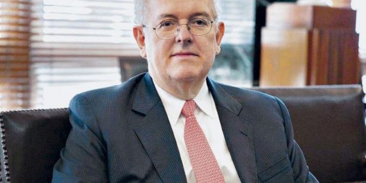 “Efectos negativos serán complejos de manejar”, José Antonio Ocampo, exministro de Hacienda del gobierno Petro, sobre aumento del salario mínimo