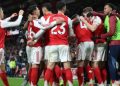 Arsenal no cede el liderato en Inglaterra tras vencer al Brighton