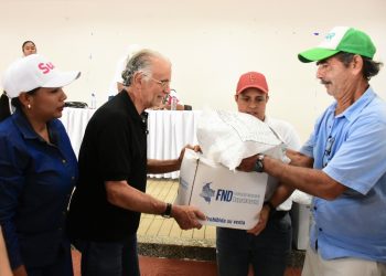 Gobernación del Atlántico fortalece prevención del riesgo y gestiona ayudas humanitarias en el sur del departamento