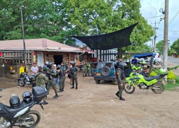 Más de 855 policías reforzarán la seguridad en Bolívar durante la Noche de las Velitas