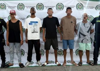 Golpe a las finanzas de las Autodefensas Conquistadores de la Sierra: capturan a cinco presuntos integrantes en Santa Marta