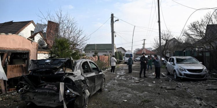 Ucrania reporta ataque nocturno con misiles y drones rusos que dejó daños en infraestructura energética